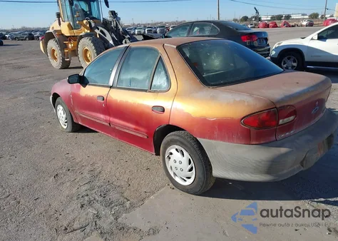1998 Chevrolet Cavalier z USA, uszkodzony, nr VIN 1G1JC5247W7239742